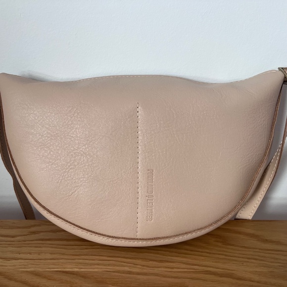 Portland Leather Large KOALA in Moonflower *NEW* w/ wallet - Picture 2 of 11